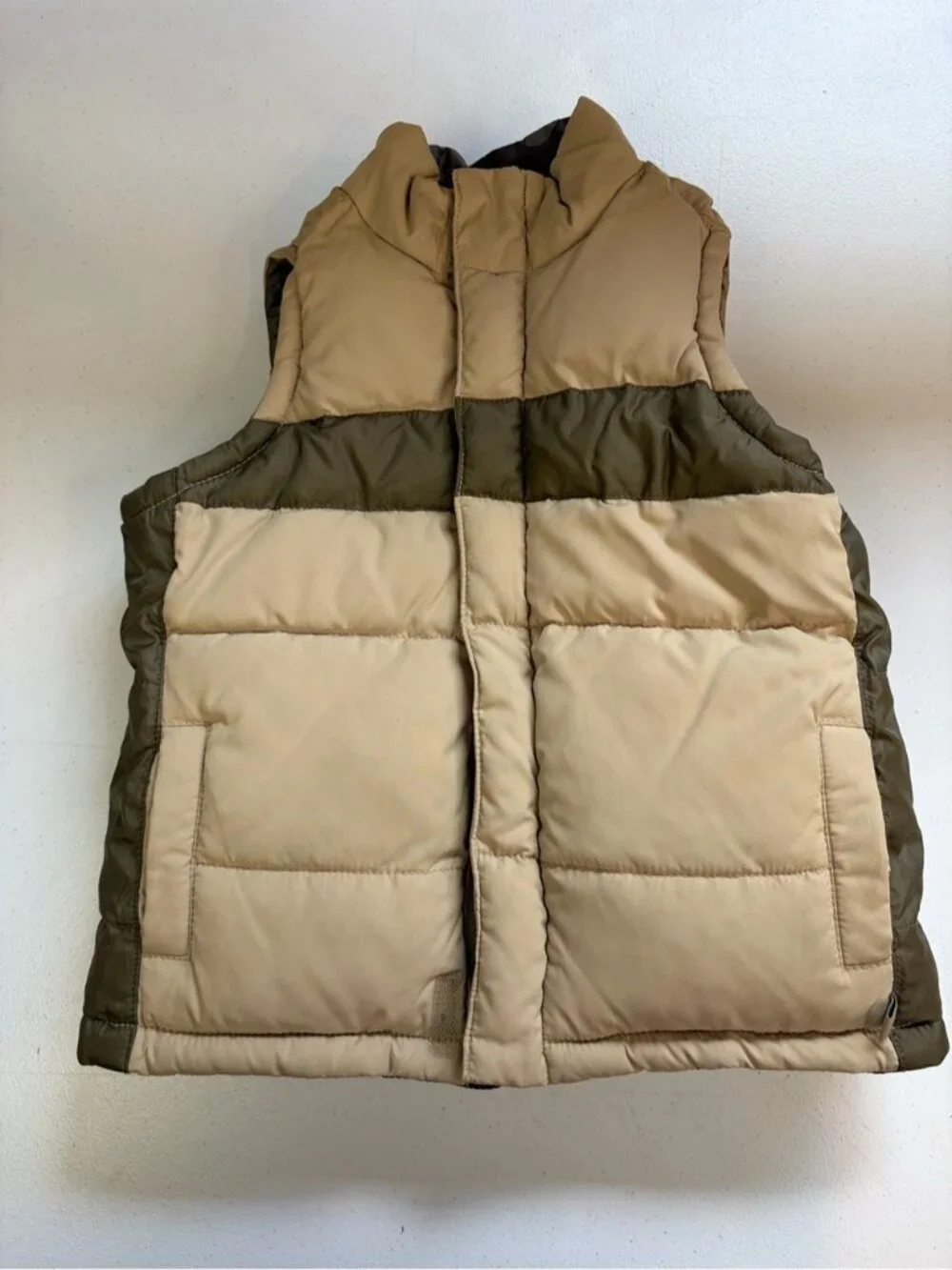 Baby Gap Toddler Reversible Camo Puffer Vest Brown Tan Zip Pockets boy size 2t